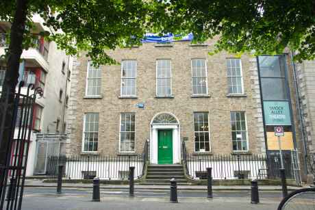 Batiment de l'école Kaplan à Dublin