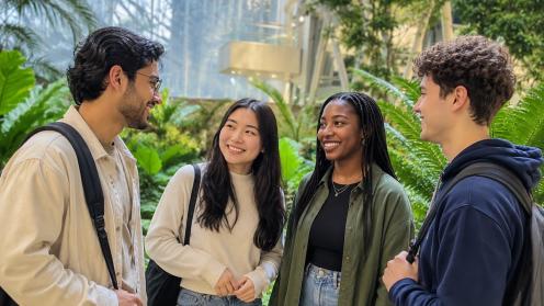Sisler High School ou Collège Churchill à Winnipeg